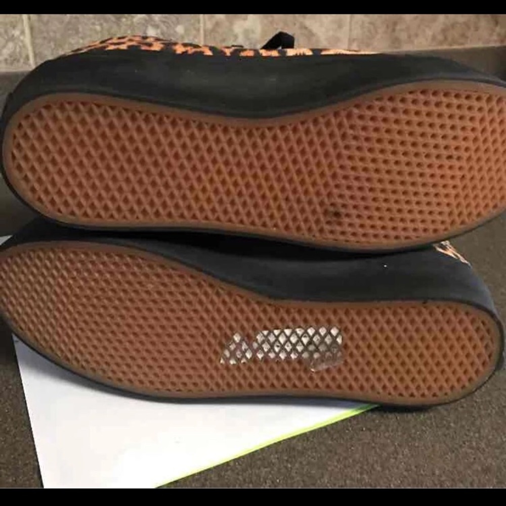 Platform vans